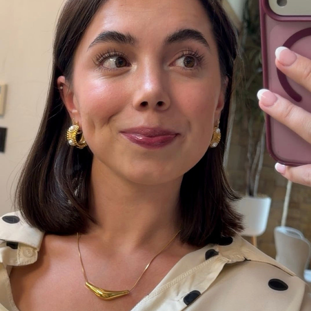 Blair Curve Necklace