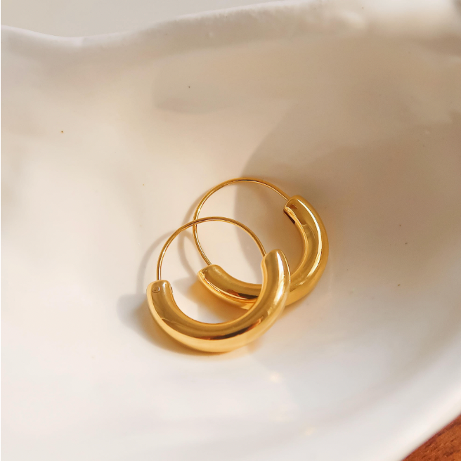 Isla Hoop Earrings