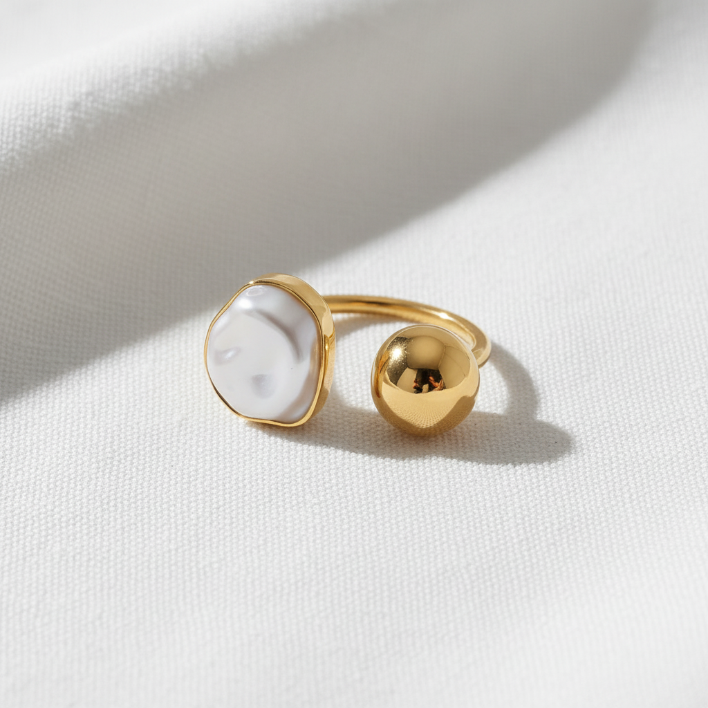 Celeste Pearl Ring on White Linen