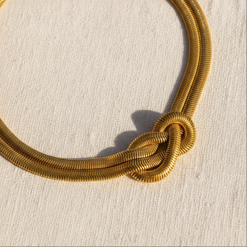 Harper Knot Necklace