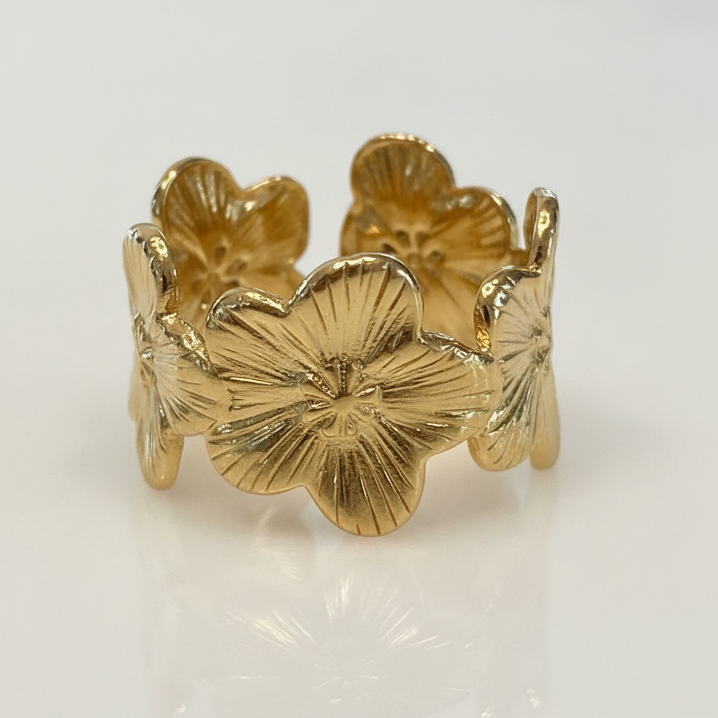 Golden Bloom Ring – Macro
