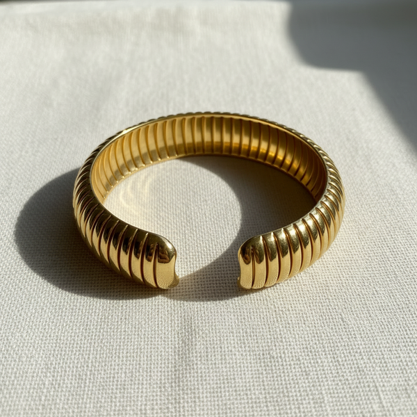 Ribbed Coil Bangle